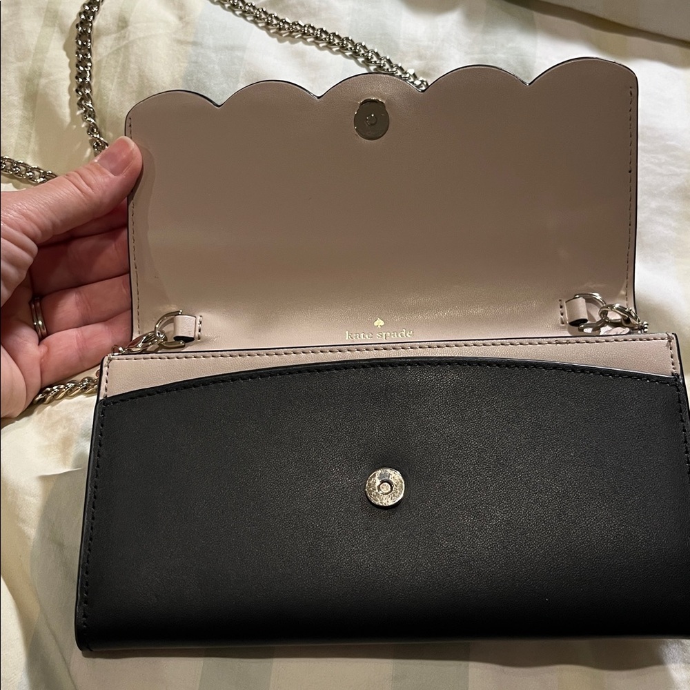 Kate Spade ♠️ Gemma Wallet on detachable chain for crossbody or clutch - Picture 3 of 11